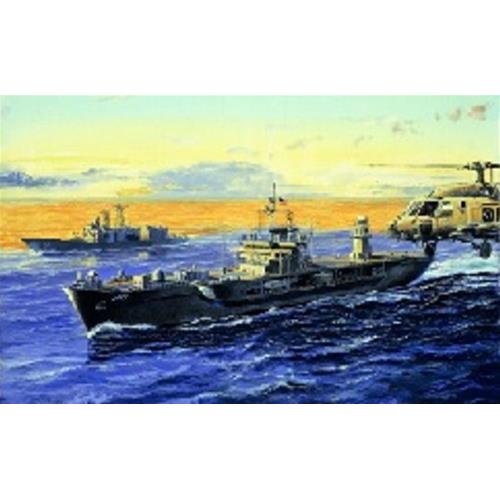 1:700 TRUMPETER KIT Uss Mount Whitney Lcc-20 2004 TR05718