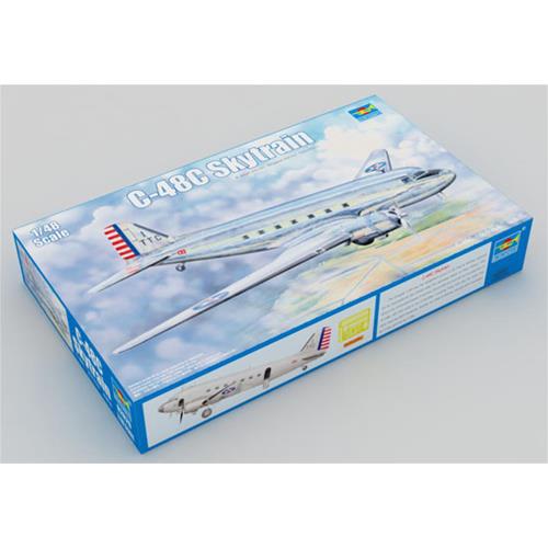 1:48 TRUMPETER KIT C-48 C Skytrain Transport Aircraft TR02829