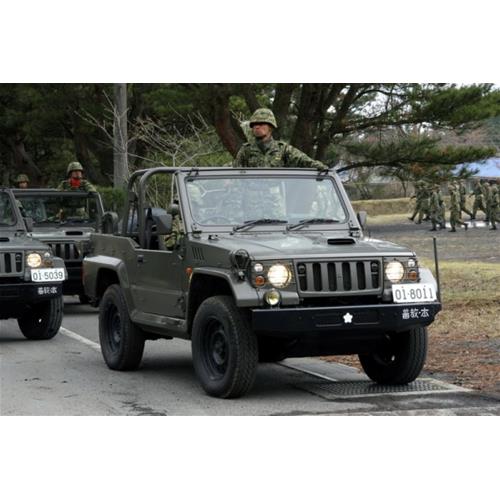 1:35 TRUMPETER KIT Jeep Type 73 TR05520