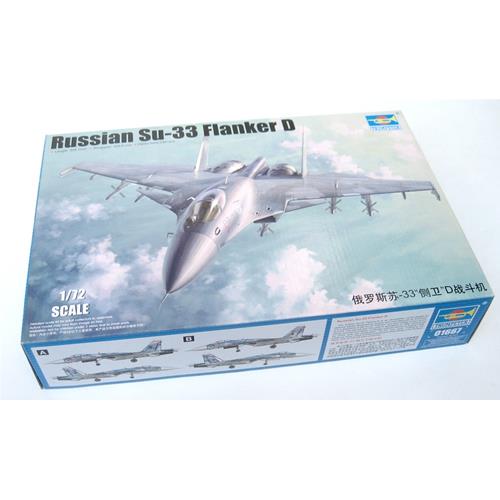 1:72 TRUMPETER KIT Russian Su-33 Flanker D TR01667