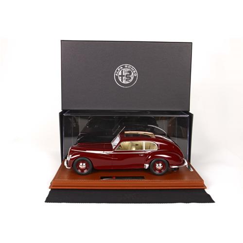 Alfa Romeo 6C 2500 Freccia D'Oro Red With Showcase BBRC1812CV