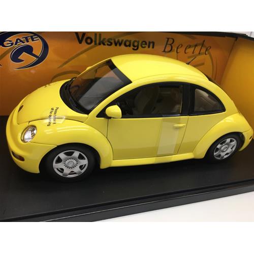 Volkswagen New Beetle Coupe 1998 Yellow Gate Series GA01036