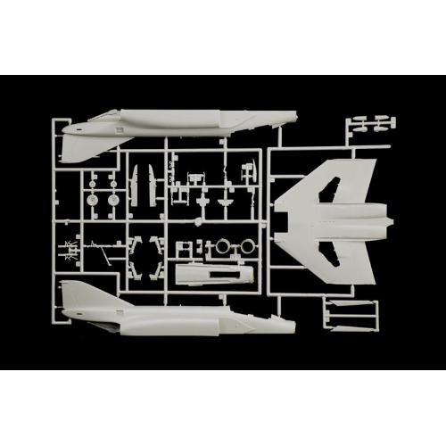 F-4E/F Phantom Ii Plane Aereo KIT IT1448
