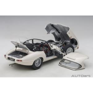 Jaguar E-Type Coupe Lightweight 1963 White AA73649