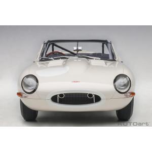 Jaguar E-Type Coupe Lightweight 1963 White AA73649