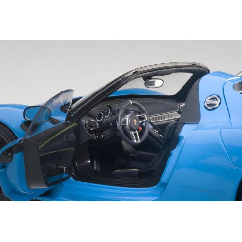 Porsche 918 Spider Closed Roof 2013 Riviera Blue AA77924