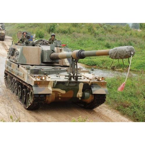 1:48 ACADEMY K9 Self-Propelled Artillery Kit AC13312