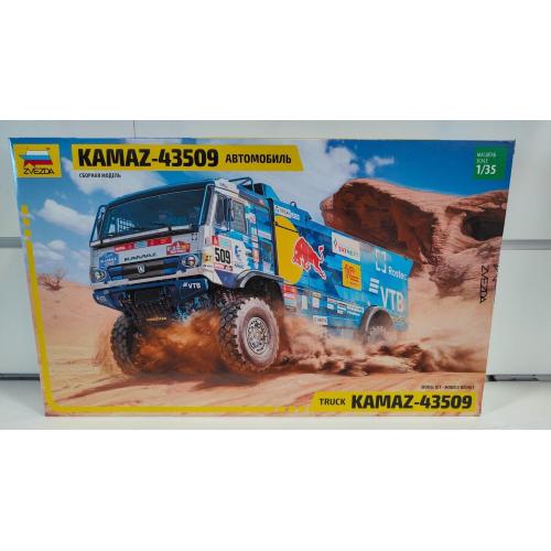 1:35 ZVEZDA Kamaz 43509 Truck #509 Rally Dakar 2022 A.Karginov A.Mokeev Kit ZS3657