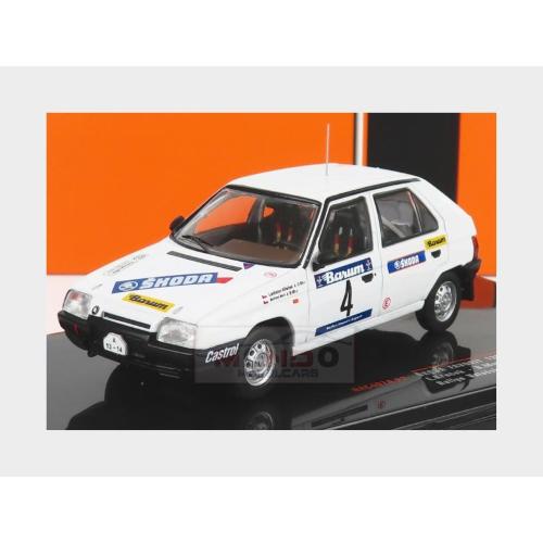 1:43 IXO Skoda Favorit 136L #4 Rally Valasskaa Zima 1989 L.Krecek B.Motl White RAC407A.22