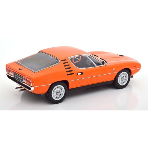 1:18 KK SCALE Alfa Romeo Montreal Black Interior 1970 Orange KKDC180383
