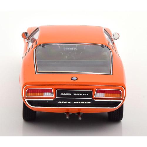1:18 KK SCALE Alfa Romeo Montreal Black Interior 1970 Orange KKDC180383