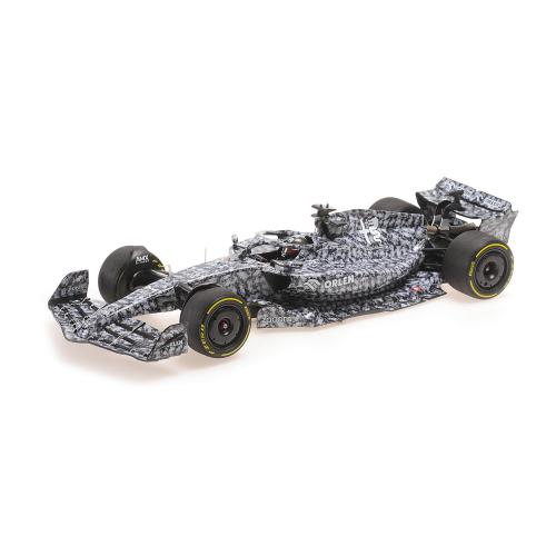 1:18 MINICHAMPS Alfa Romeo C42 Guanyu Zhou Testing Barcelona F1 2022 117229924