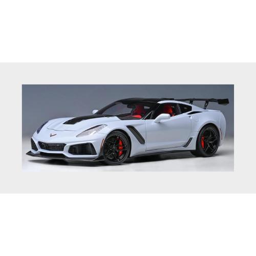 1:18 AUTOART Chevrolet Corvette C7 Zr1 2017 Grey Met AA71277