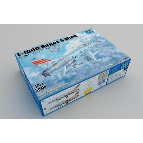 1:32 TRUMPETER KIT F-100C Super Sabre TR03221