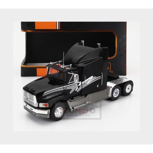 1:43 IXO Ford Aeromax Silver Black 1990 TR179.22