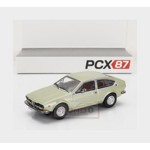 1:87 PREMIUM CLASSIXXS Alfa Romeo Alfetta Gt 1974 Very Light Green Met PCX870426