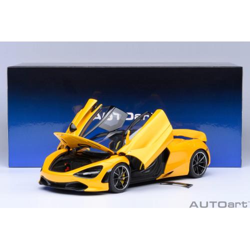 1:18 AUTOART Mclaren 720S 2017 Volcano Yellow AA76070