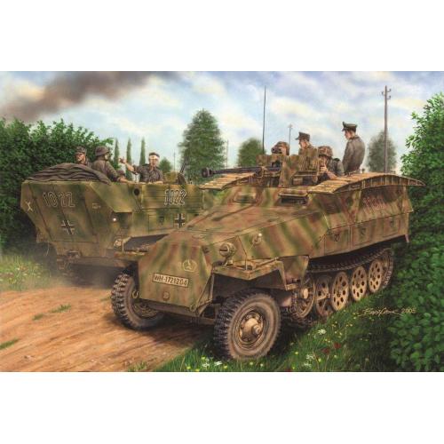 1:35 DRAGON Sd.Kfz.251/7 Ausf.D (3 In 1) Kit DR6223