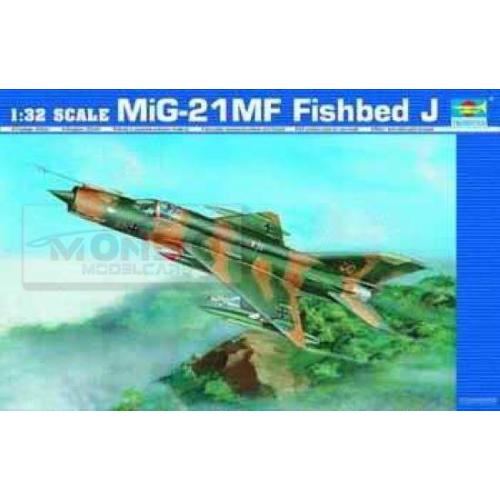 1:32 TRUMPETER KIT Mig-21 Mf TR02218