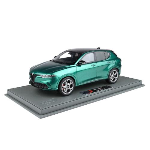 1:18 BBR Alfa Romeo Tonale Tributo Plug-In Hybrid Verde Montreal With Showcase BBRC1858B-VET