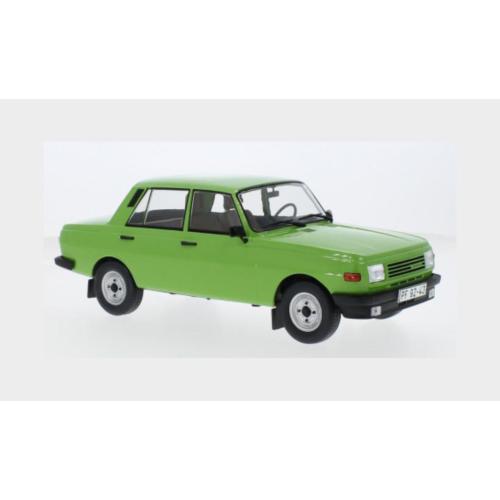 1:18 MCG Wartburg 353 1985 Green MCG18062