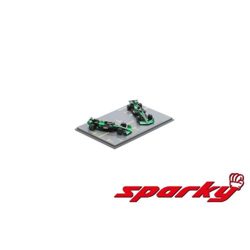 1:64 SPARK Sauber Set F1 2X C44 Team Stake Kick #77 Abu Dhabi Gp 2024 Valtteri Bottas + #24 Abu Dhabi Gp 2024 Zhou Guanyu Y417