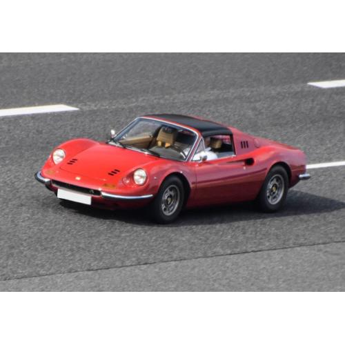 1:18 BBR Ferrari Dino 246 Gts 1972 Rosso Corsa 322 Beige Con Vetrina With Showcase P18152A