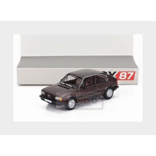 1:87 PREMIUM CLASSIXXS Alfa Romeo Alfasud 1980 Dark Brown PCX870710