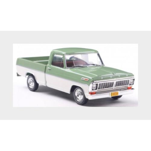 1:24 WhiteBox Ford Usa F-100 Pick-Up 1970 Green White WB124252