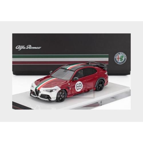 1:64 MOTORHELIX Alfa Romeo Giulia Gtam #69 Racing 2021 Red White MH64009RI