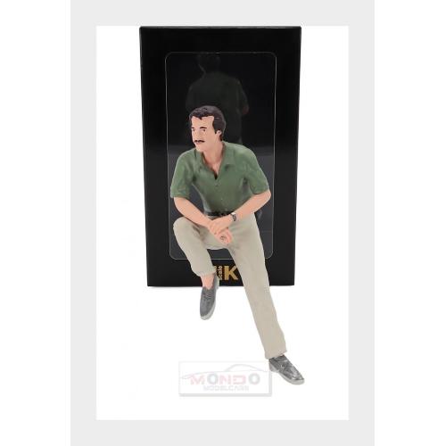 1:12 KK SCALE Figures Thomas Standing For Ferrari 308 Gts Quattrovalvole Usa Version 1982 Green Beige KKFIG026