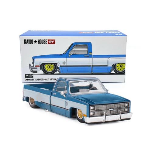 1:64 TRUESCALE Chevrolet Silverado Dually Vintage Spec V1 KHMG192