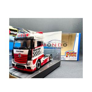 1:43 BURAGO Mercedes Actros 2 Gigaspace Tractor Truck 2-Assi Toyo Tires 2016 BU32200-32201