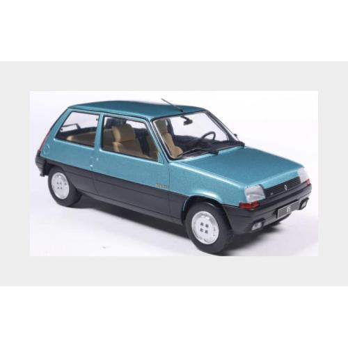 1:24 WHITEBOX Renault R5 Gtl 1985 Light Blue Met WB124271