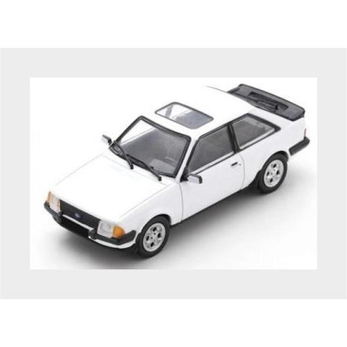 1:43 SCHUCO Ford England Escort Xr3I 1.6 1983 White 450203400