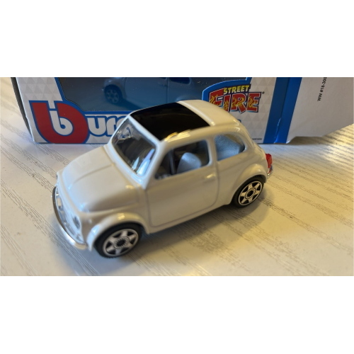 1:43 BURAGO Fiat 500 White BU30046WH